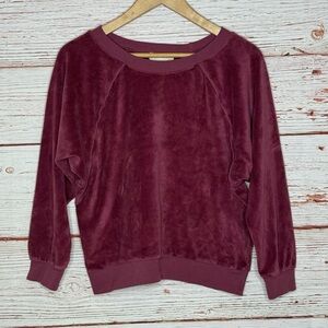 New Suzie Kondi The Saba Raglan Top in Cerise Velour Sz S